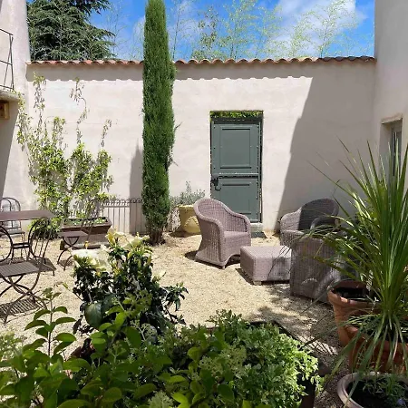 Сasa de vacaciones Maison De Charme Au Calme Avec Climatisation écully, à Deux Pas De Lyon *